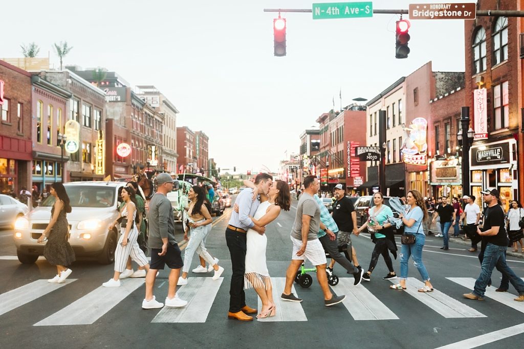 Nashville engagement photo kiss on Broadway